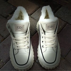 Cream High-Top Sneakers with Fur Lining